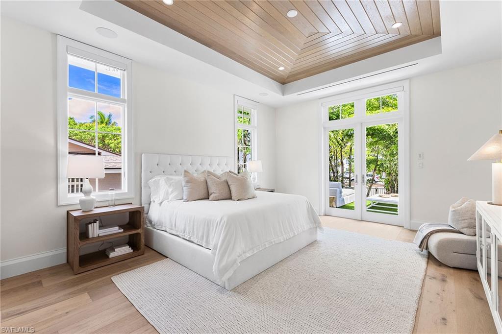 AQUALANE SHORES - Residential