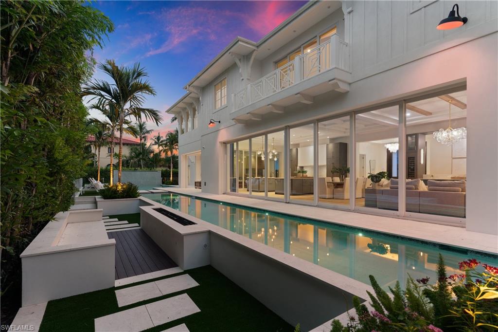 2131 Marina DR
