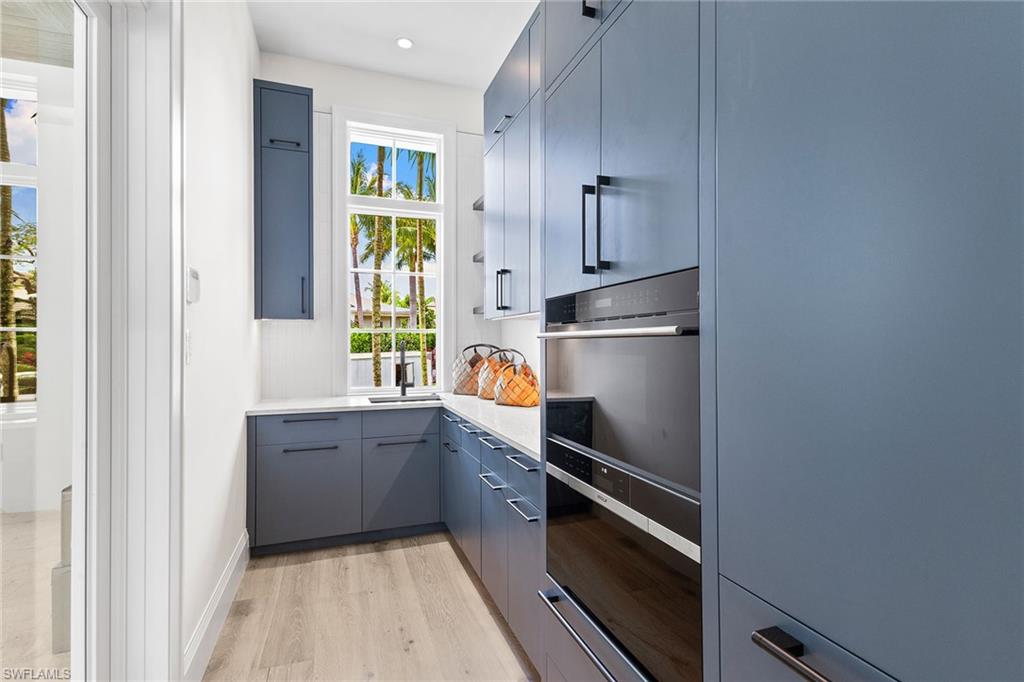 AQUALANE SHORES - Residential