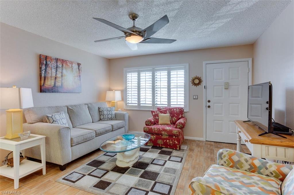 FAIRWAYS AT PAR ONE - Residential Lease