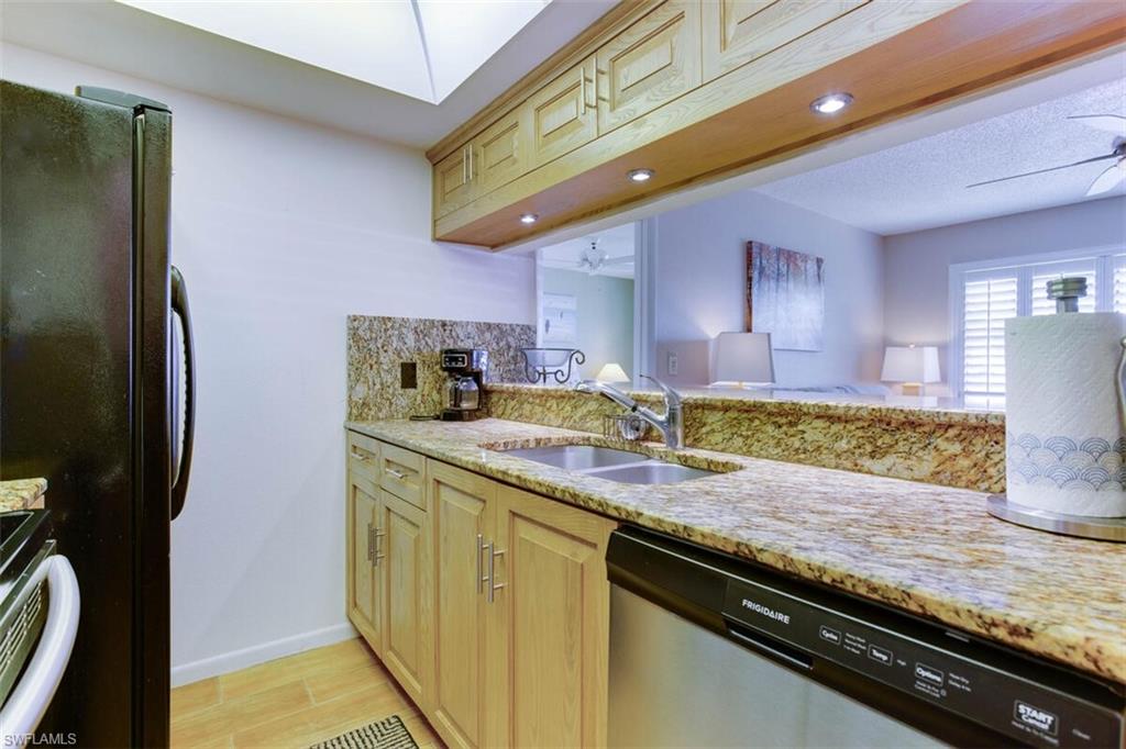 FAIRWAYS AT PAR ONE - Residential Lease