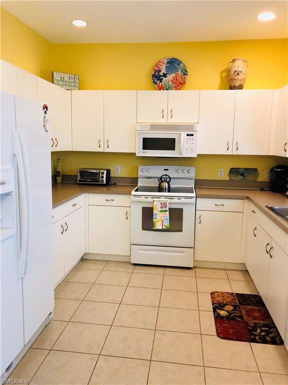 CYPRESS GLEN VILLAGE - Residential