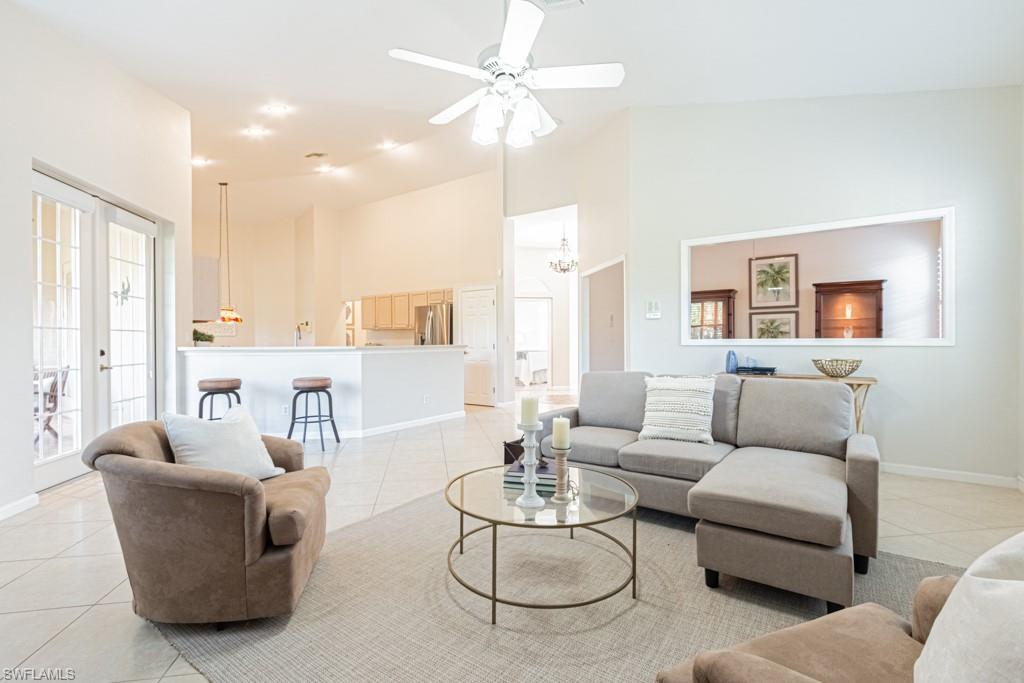 AUTUMN WOODS - Residential