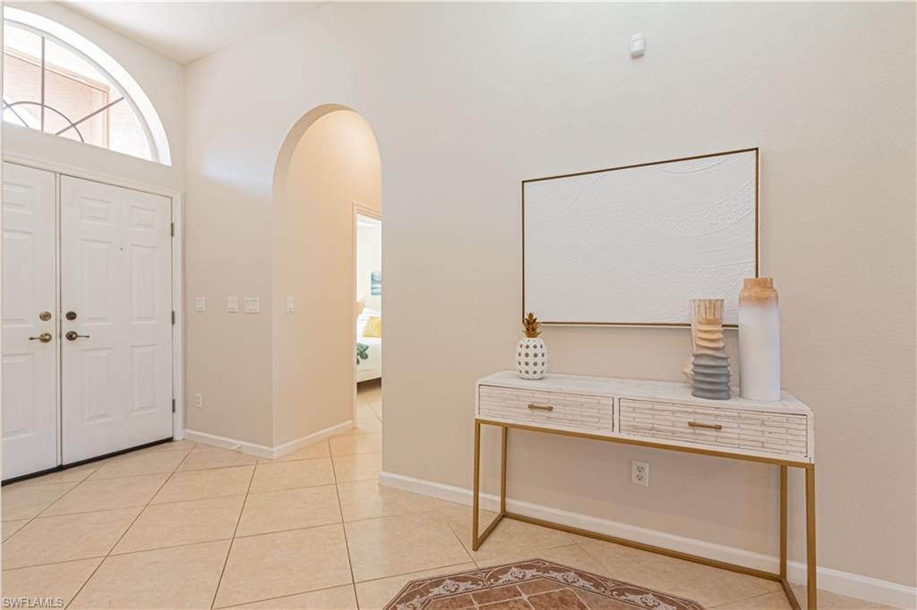 AUTUMN WOODS - Residential