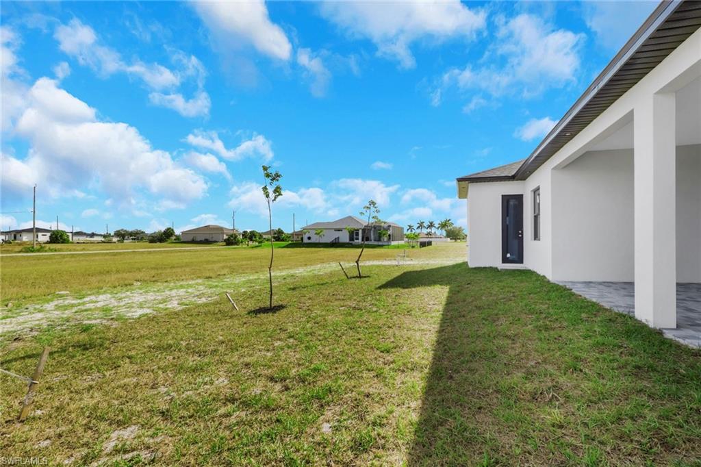 CAPE CORAL - Residential