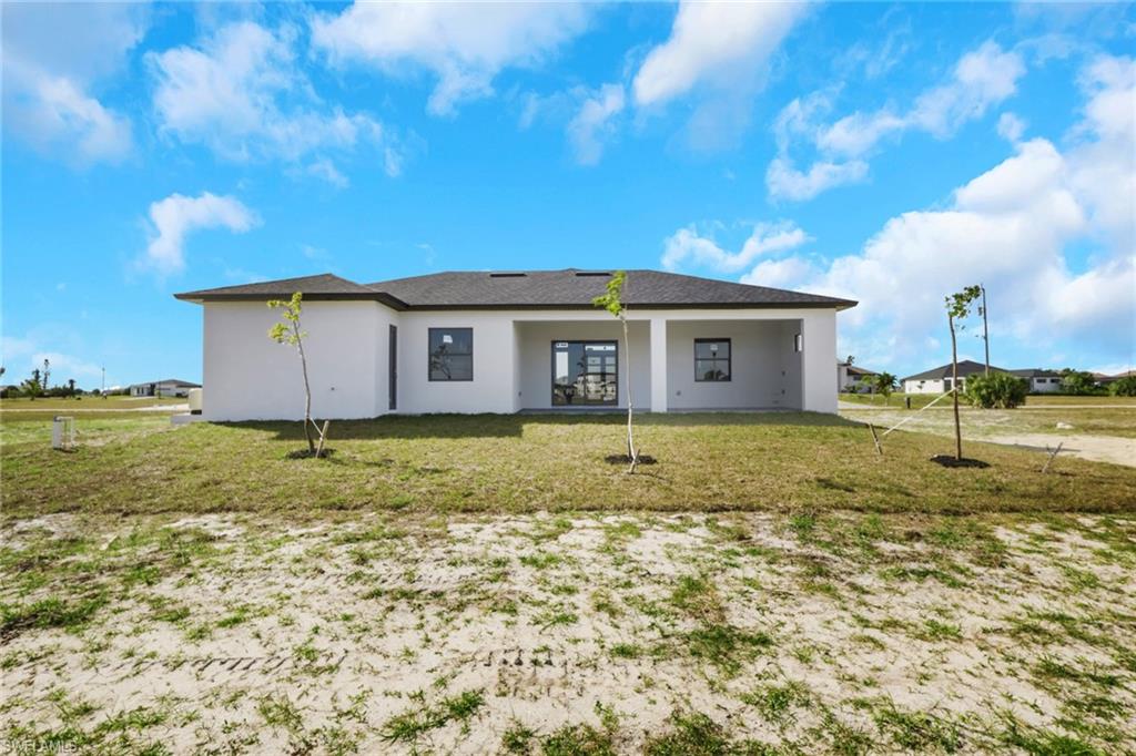 CAPE CORAL - Residential