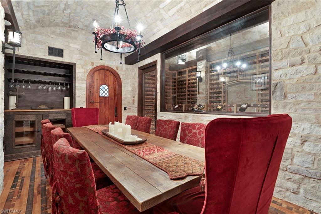 RAVELLO - Residential