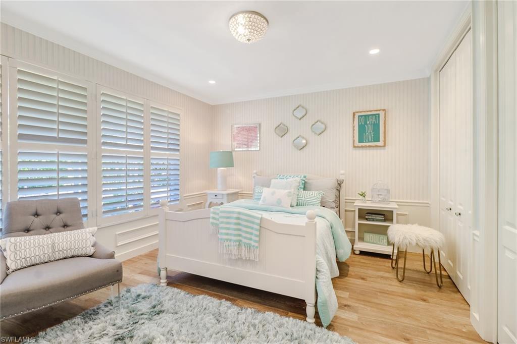 PARK SHORE - Residential