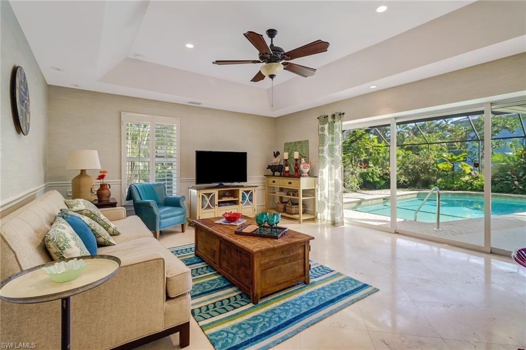 PARK SHORE - Residential