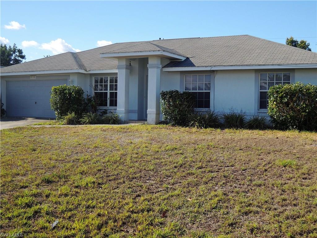 CAPE CORAL - Residential