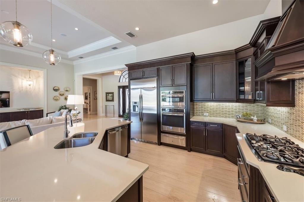 QUAIL WEST - Residential