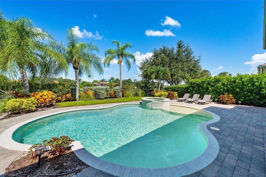 QUAIL WEST - Residential