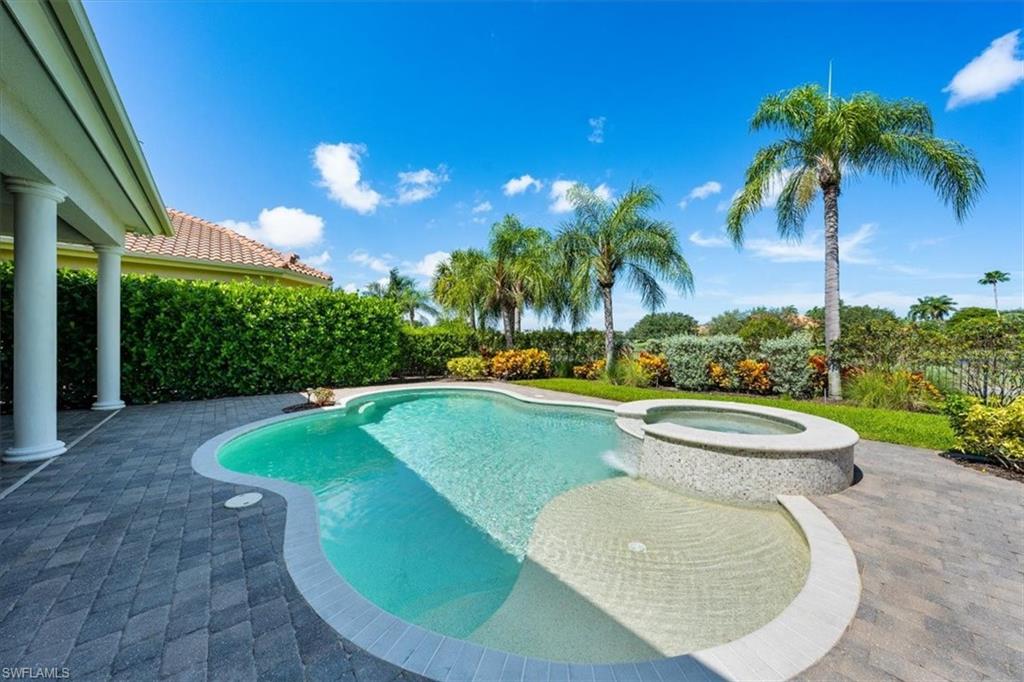 QUAIL WEST - Residential