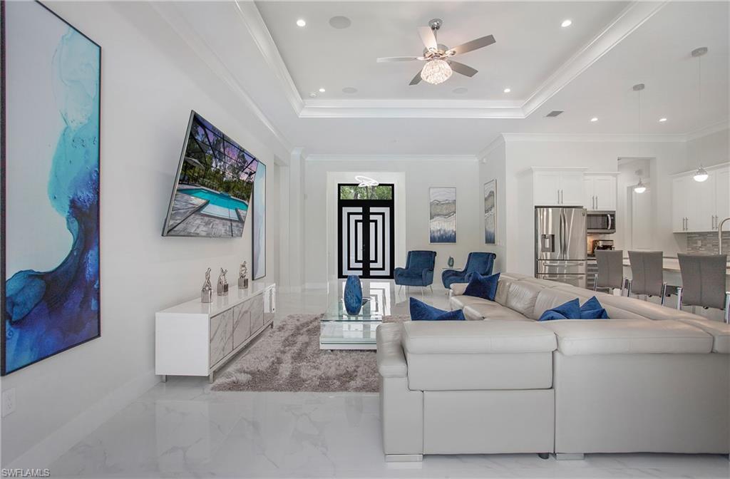 GOLDEN GATE ESTATES - Residential