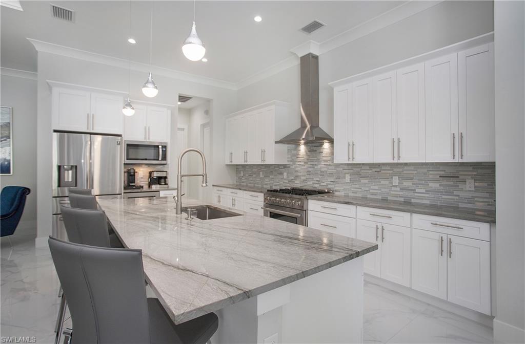 GOLDEN GATE ESTATES - Residential