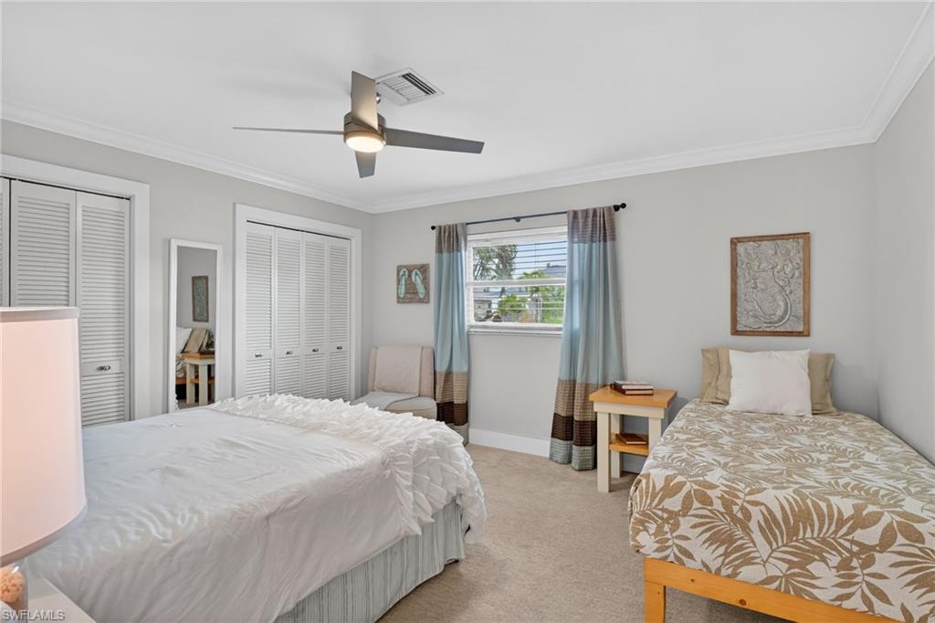 NAPLES PARK - Residential