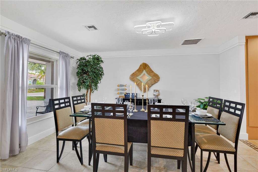 NAPLES PARK - Residential