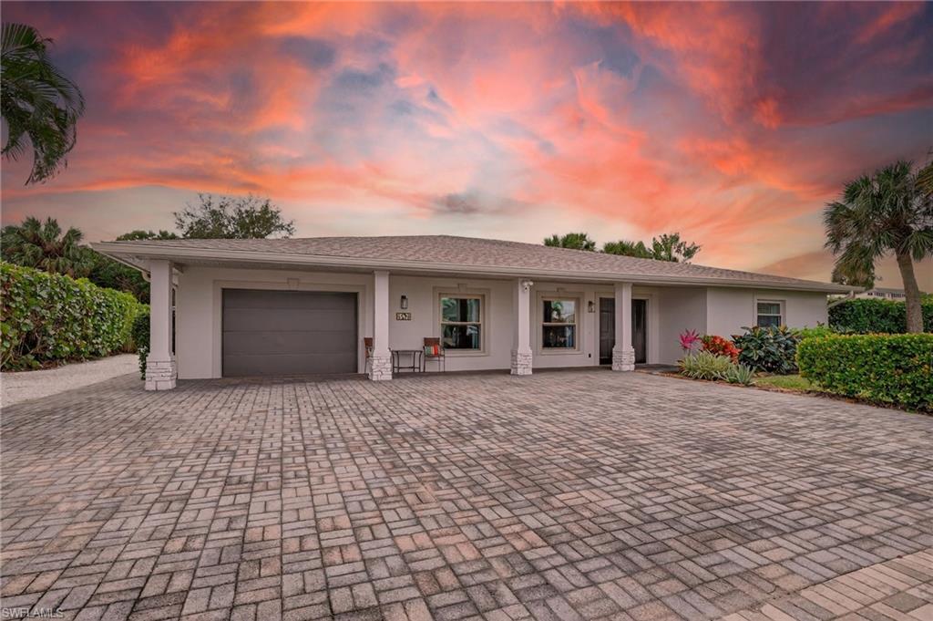 NAPLES PARK - Residential