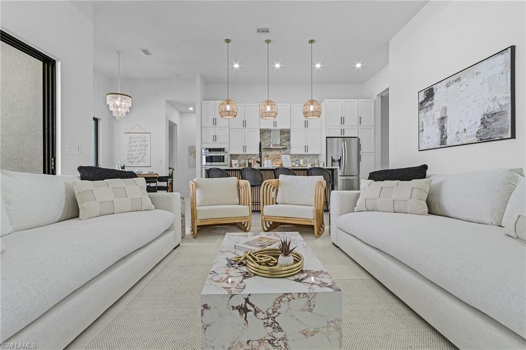 CAPE CORAL - Residential Lease