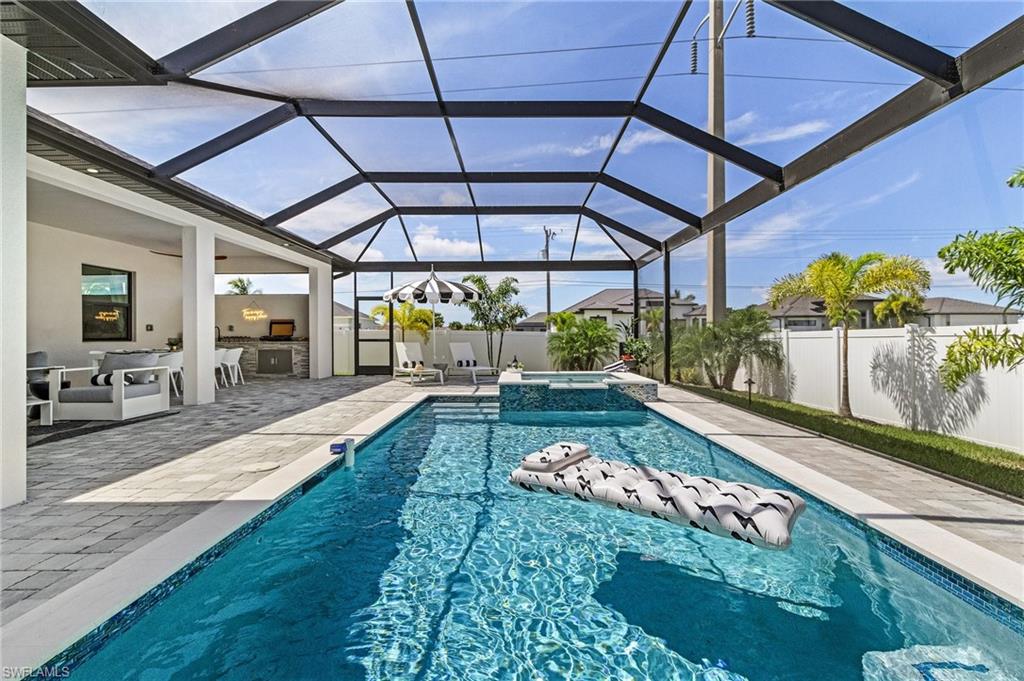 CAPE CORAL - Residential Lease