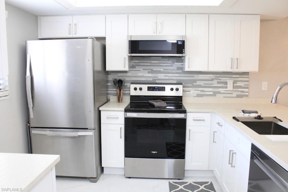 NEWPORT GLEN - Residential