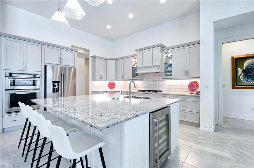 ISLES OF COLLIER PRESERVE - Residential