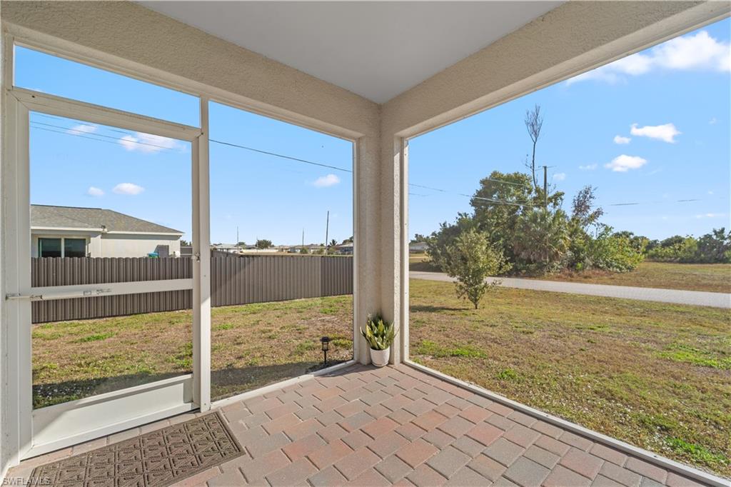 CAPE CORAL - Residential