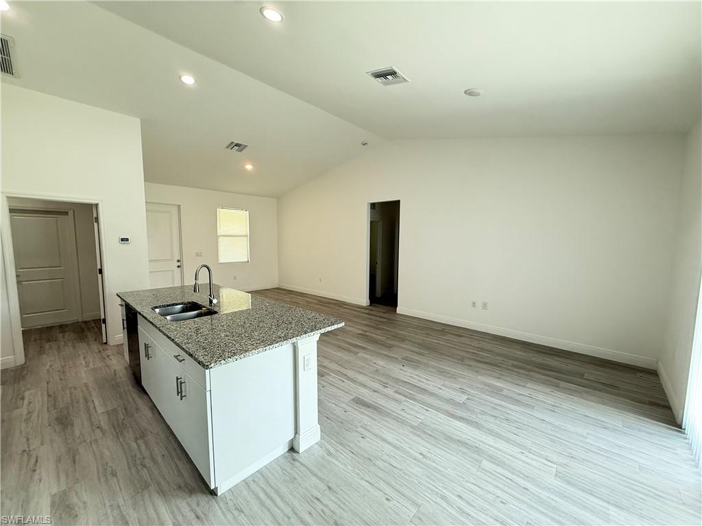 GREENBRIAR - Residential Lease