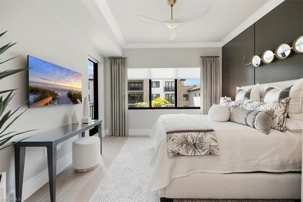 QUATTRO AT NAPLES SQUARE - Residential