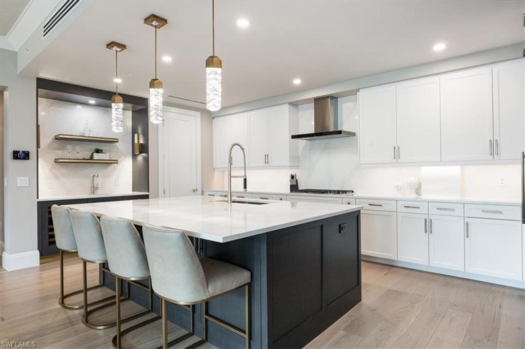 QUATTRO AT NAPLES SQUARE - Residential