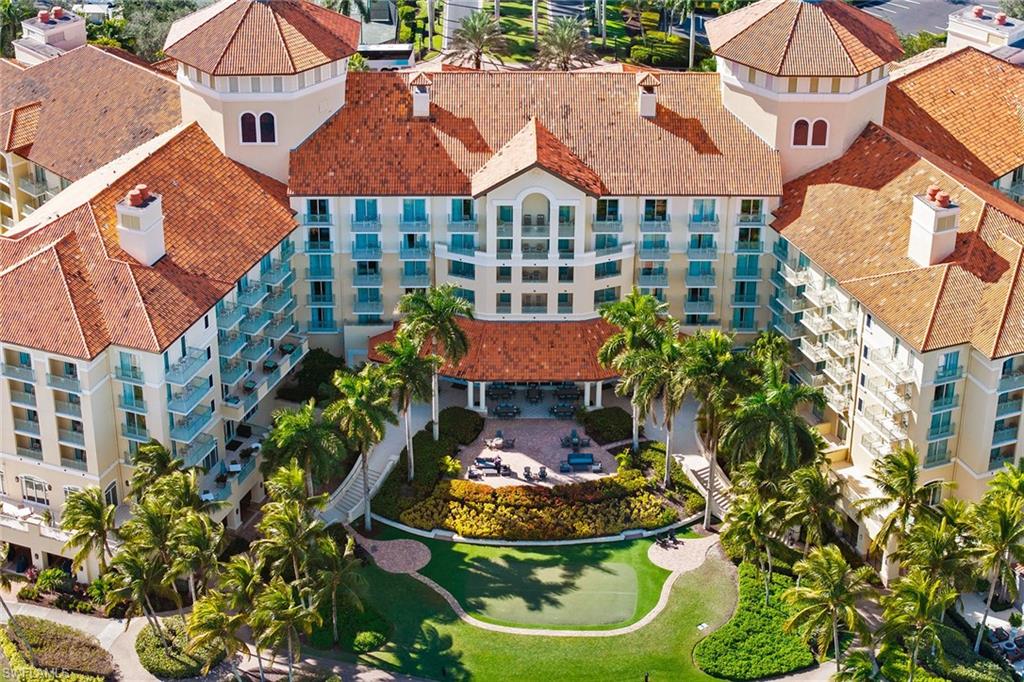 SERAFINA AT TIBURON - Residential