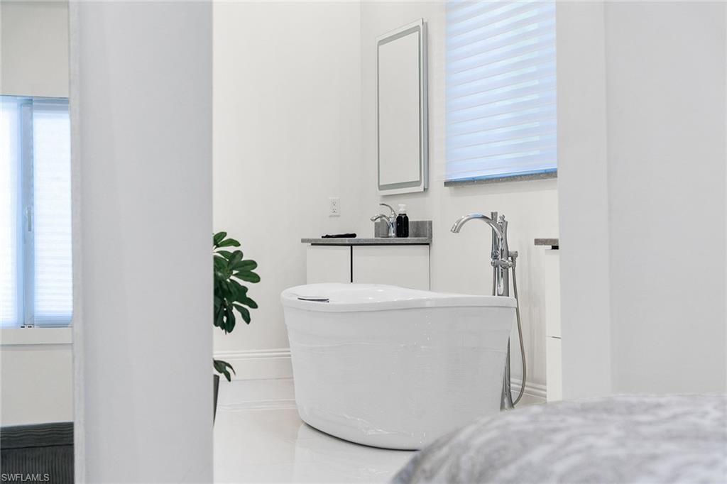 SERAFINA AT TIBURON - Residential