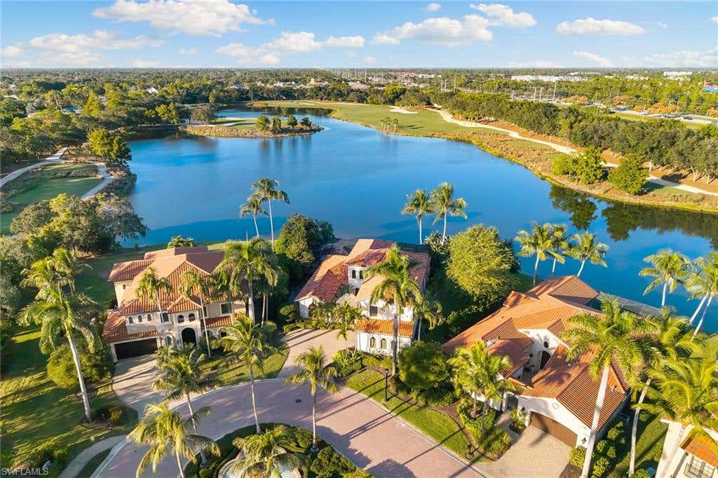 Photo of 2970 Tiburon BLVD E, NAPLES, FL 34109 (MLS # 225084235)