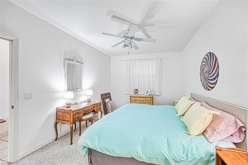 FAIRWAY VILLAS - Residential