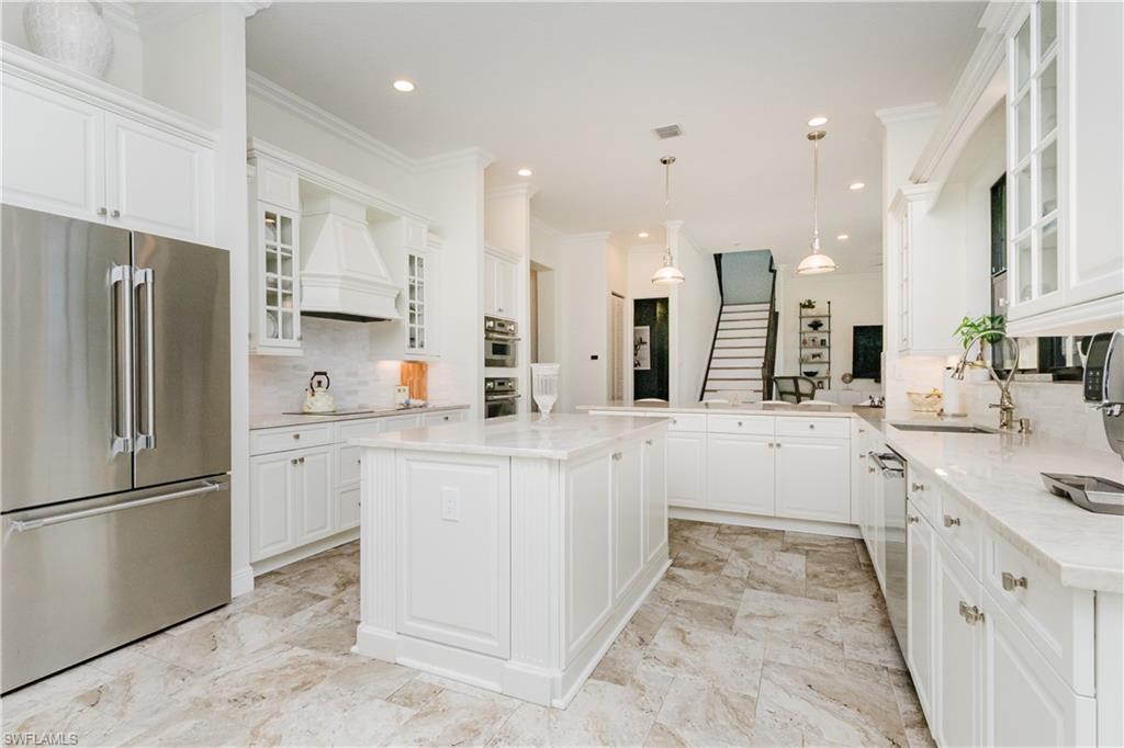 MAPLE RIDGE - Residential