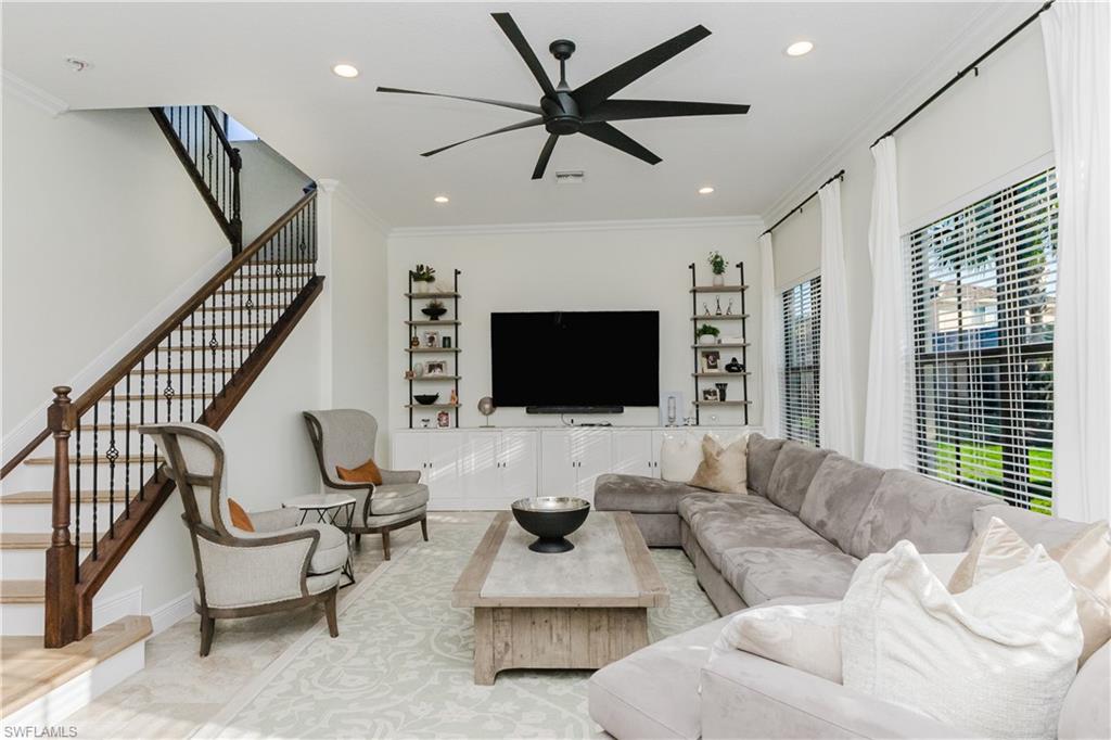 MAPLE RIDGE - Residential