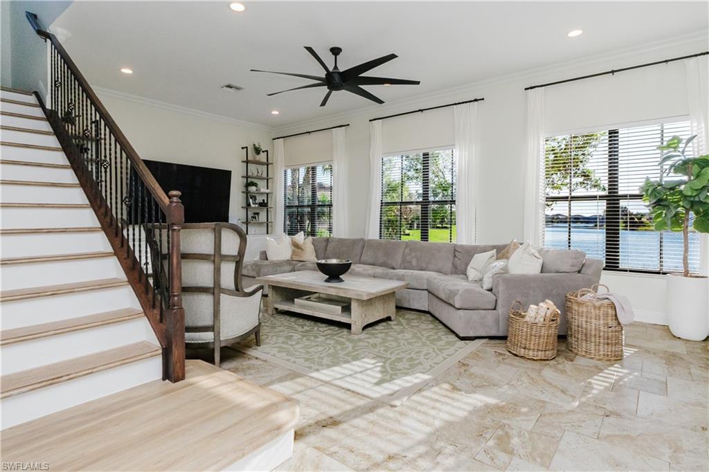 MAPLE RIDGE - Residential