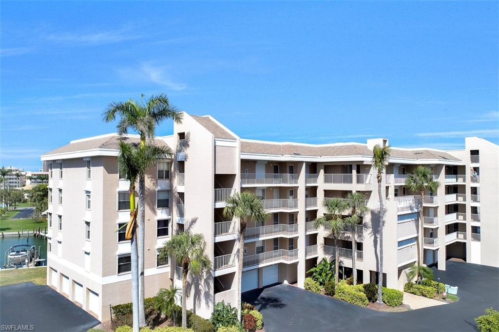 ISLANDER COVE - Residential