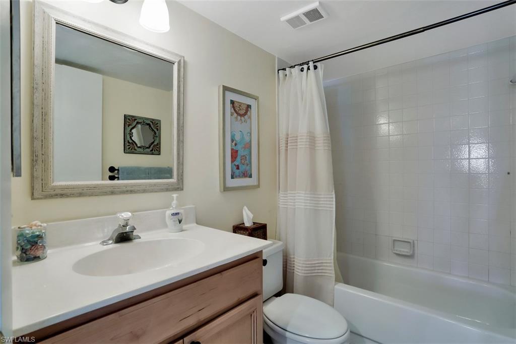 ISLANDER COVE - Residential