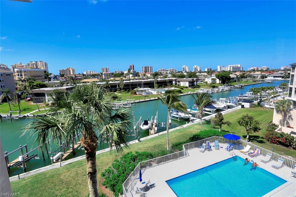 ISLANDER COVE - Residential