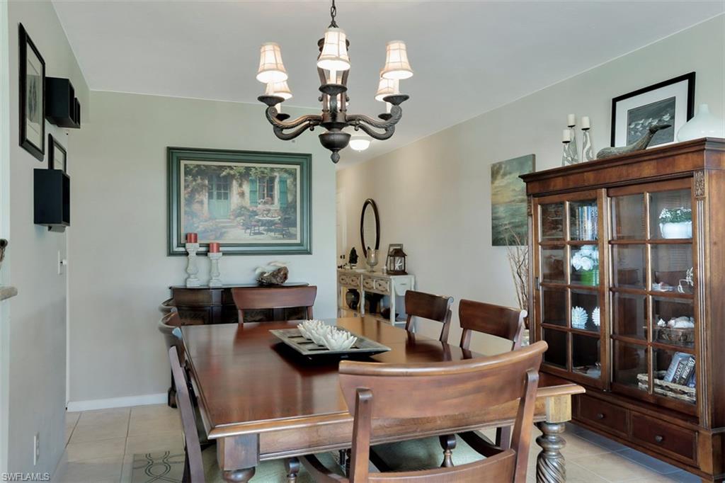 ISLANDER COVE - Residential