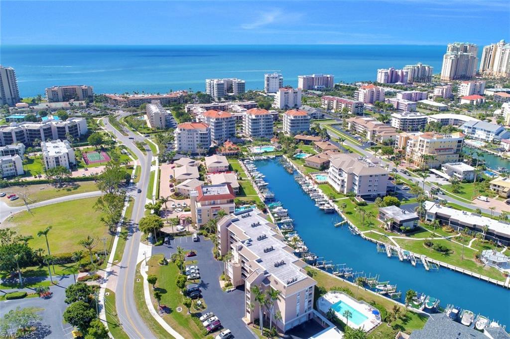 ISLANDER COVE - Residential