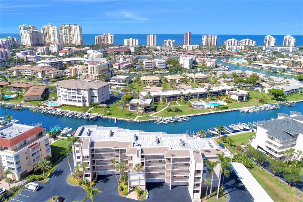 ISLANDER COVE - Residential