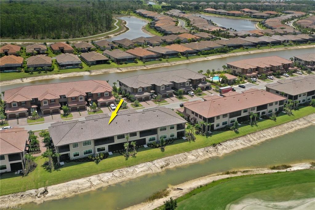 ESPLANADE - Residential