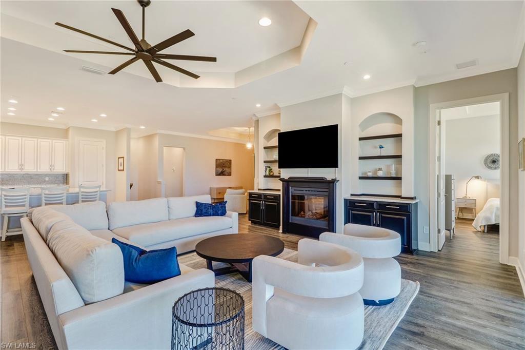 ESPLANADE - Residential