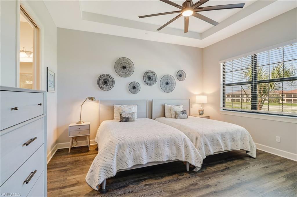 ESPLANADE - Residential