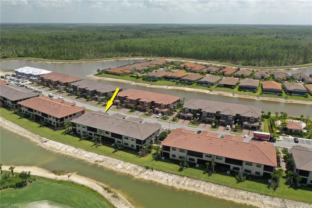 ESPLANADE - Residential