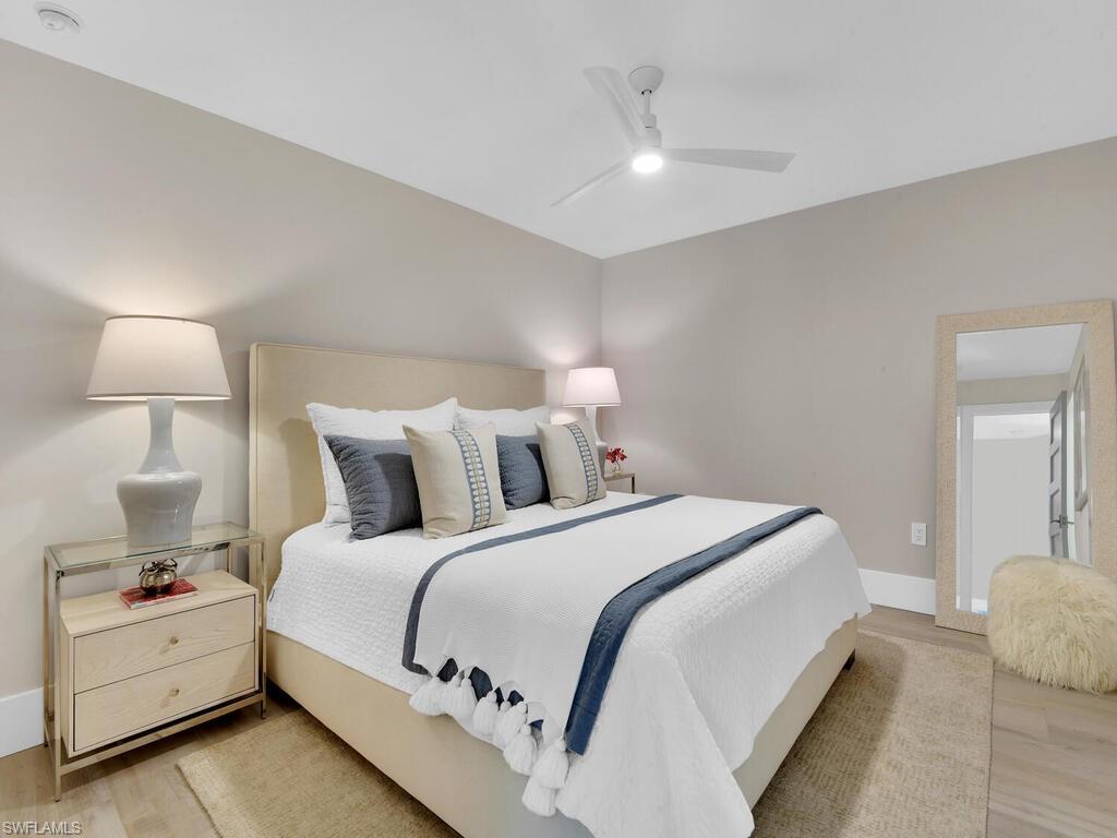 LAS BRISAS AT PELICAN BAY - Residential