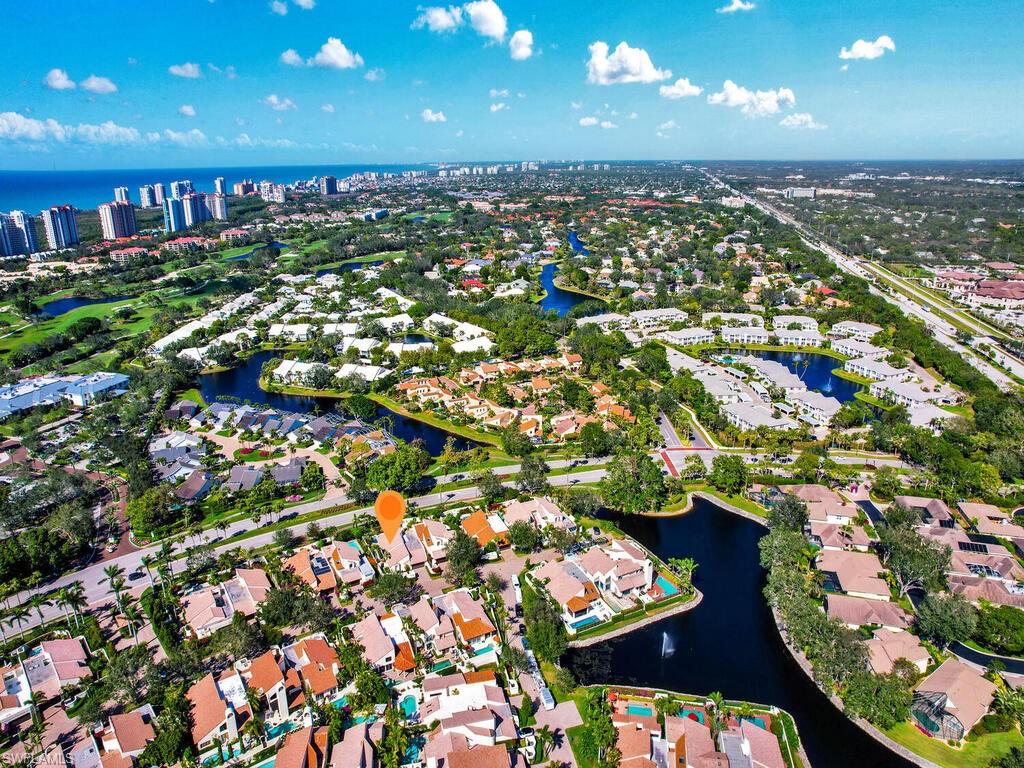 LAS BRISAS AT PELICAN BAY - Residential