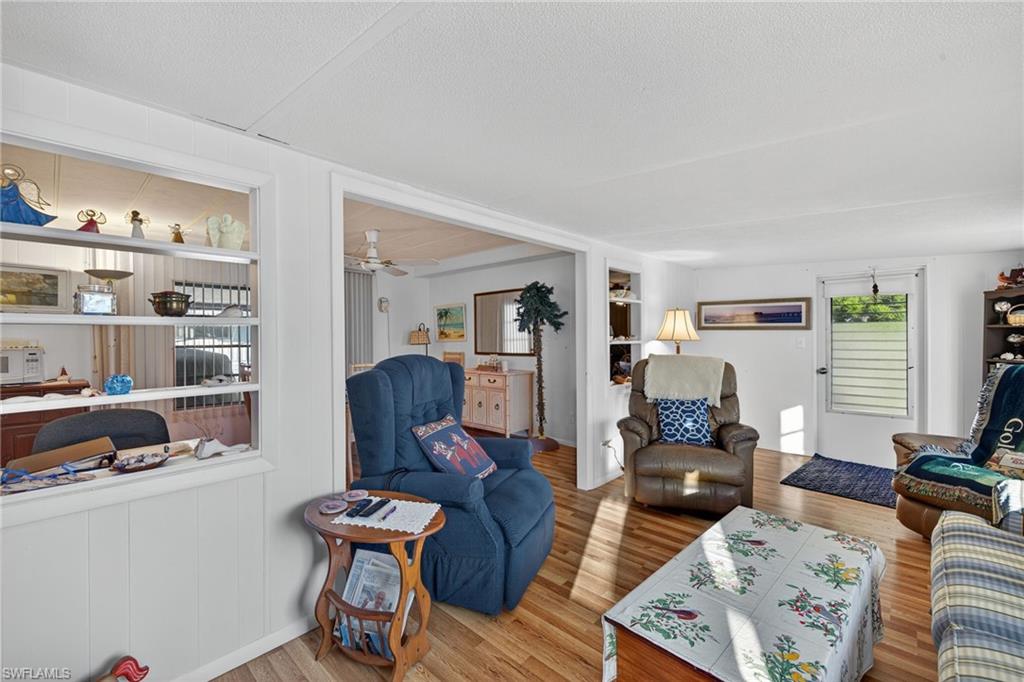 IMPERIAL HARBOR - Residential